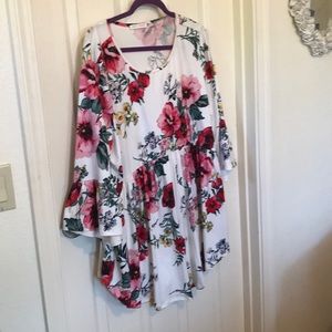 Romantic floral top